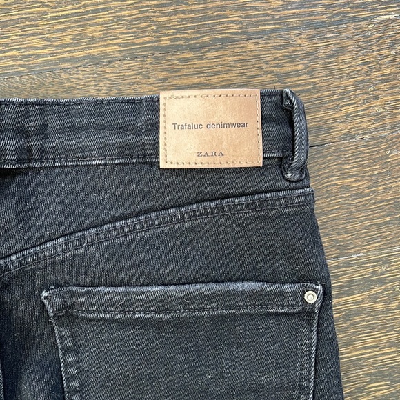 ZARA Trafaluc Denim Jeans - Picture 6 of 7